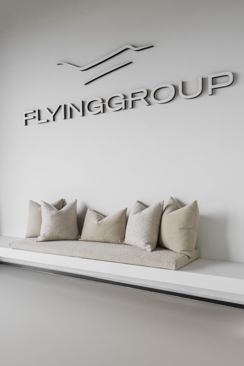 Flying-group-photo-11