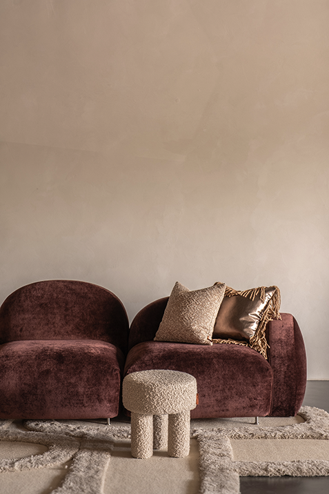 the Bahamian sofa 1