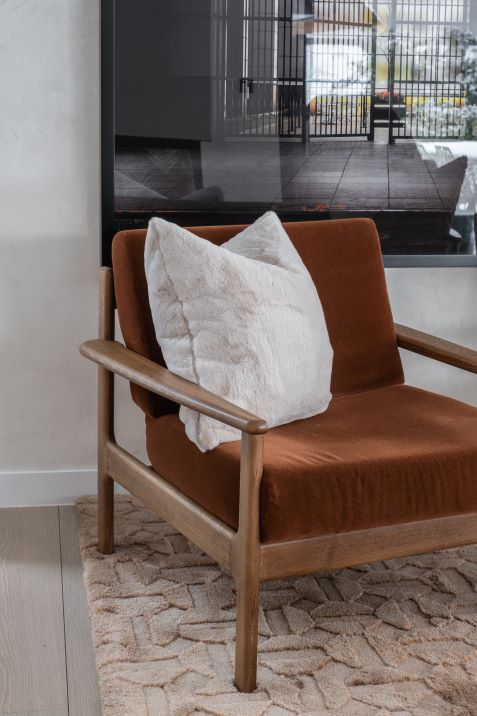 Chair Manhattan 11